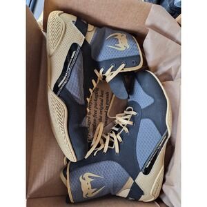 Venum 03681 Wrestling Boxing Shoes Men's US 10.5 Gold Black High Top